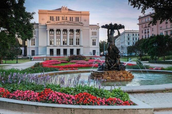 Fancy 2 Bed Condo In Riga Centre 외부 사진